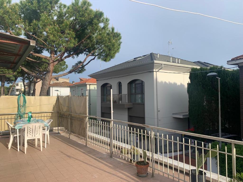 Appartamento Betti, San Giuliano Mare Rimini Eksteriør bilde